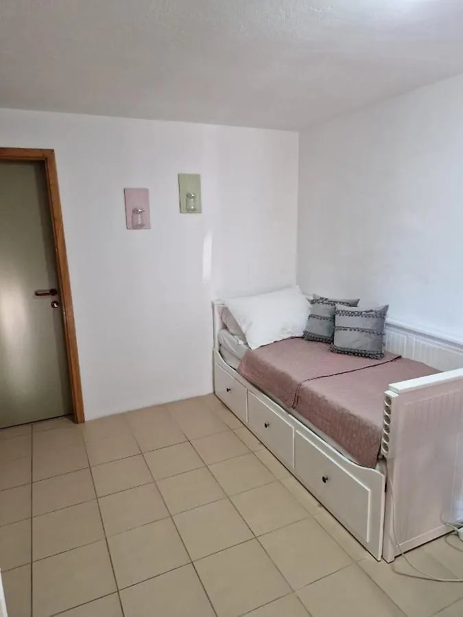 Apartment Misic Rtina 0*,